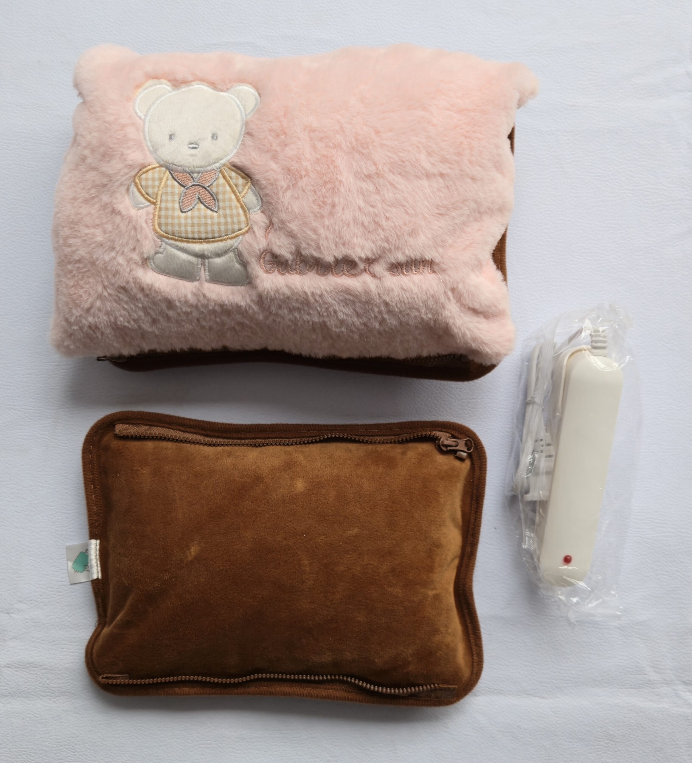 Bolsa eléctrica modelo afelpado con cierres– diseño Teddy. Para variaciones de color dar clic. - Imagen 5