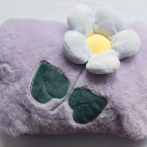 Bolsa eléctrica de agua caliente modelo con almohada – diseño flor. Para variaciones de color dar clic.